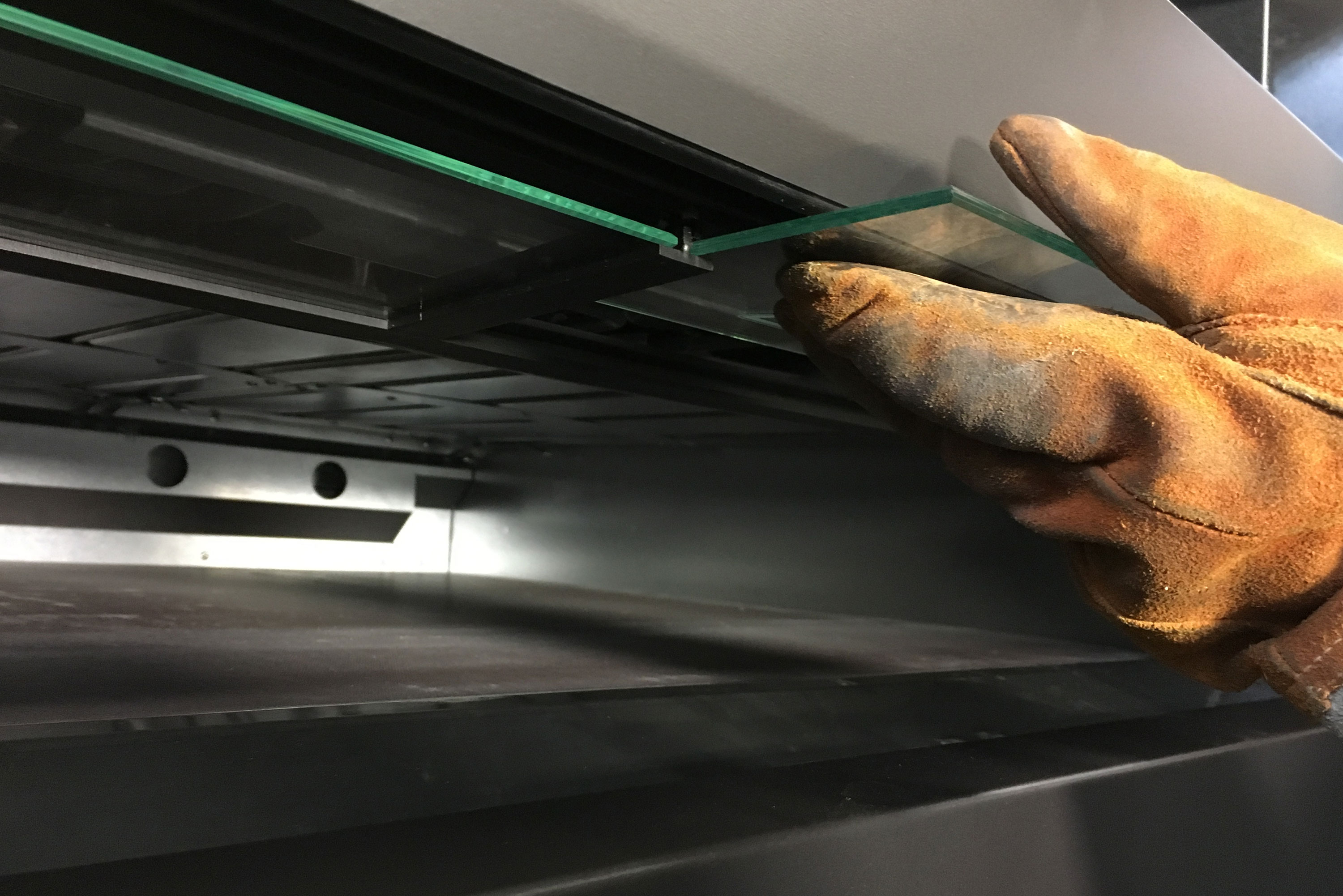 Glass, Seals and Closures